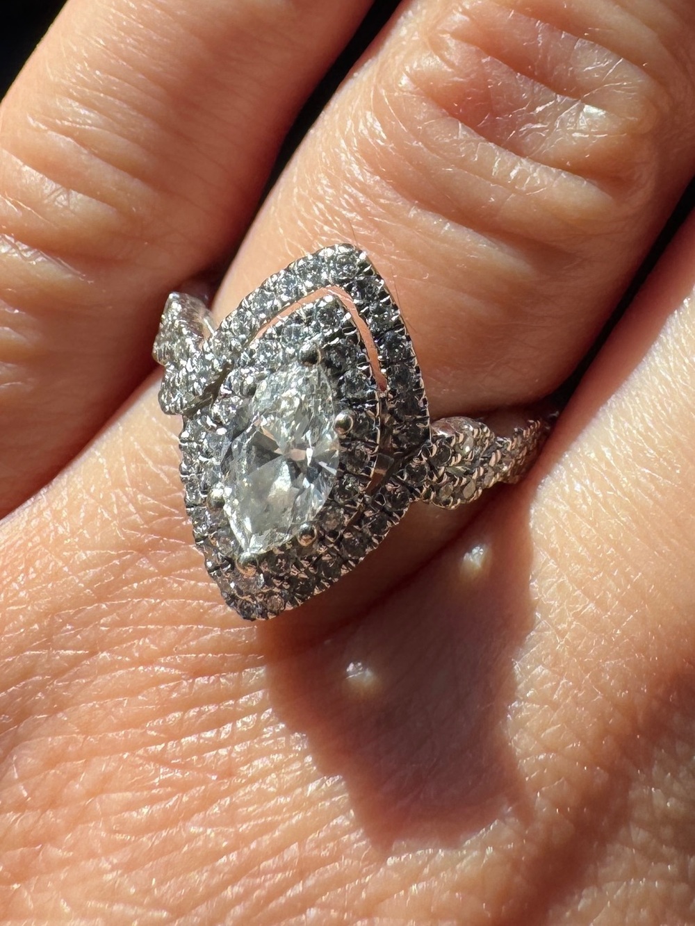 Vera Wang Love Collection Marquise Engagement Ring - Picture 6 of 8